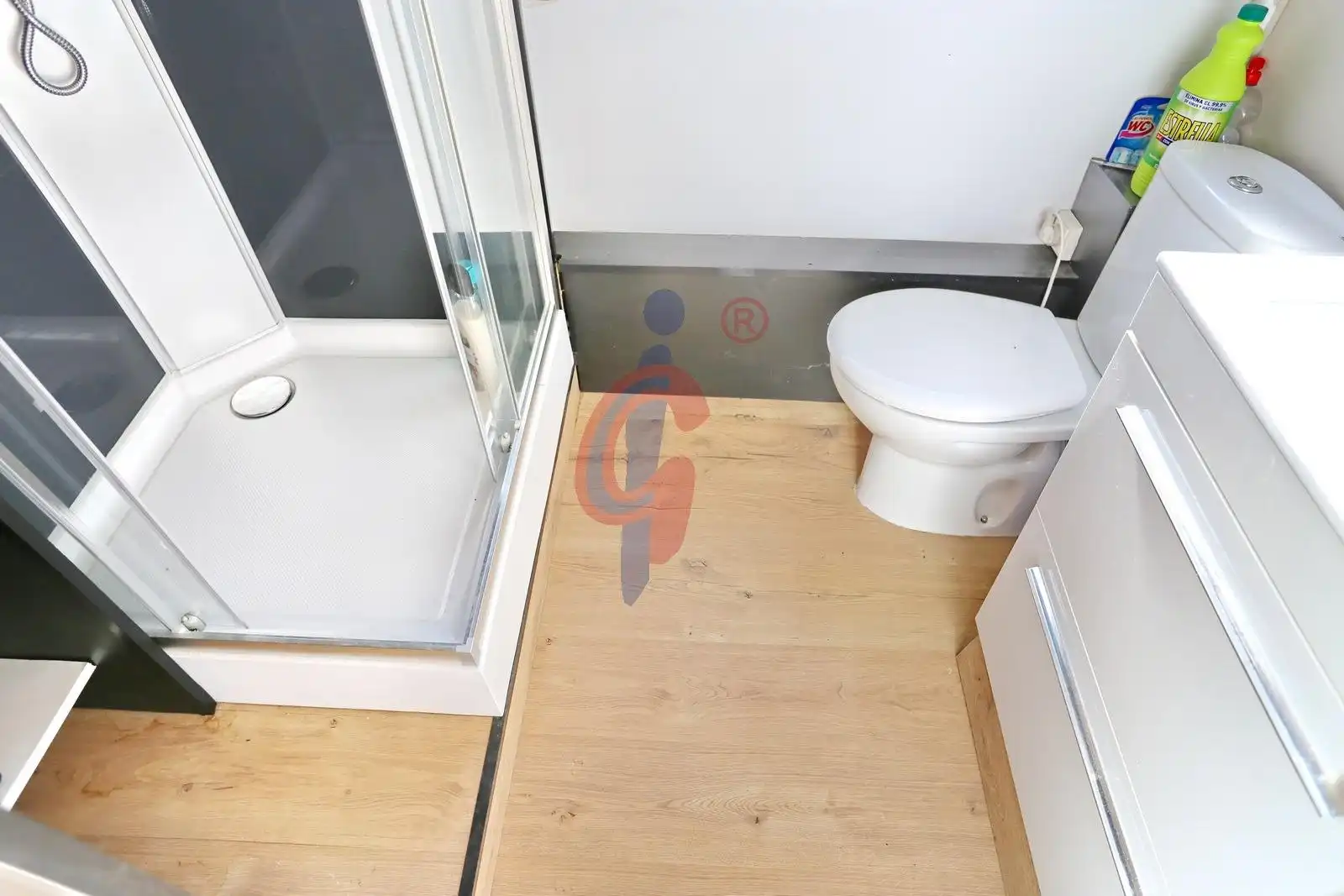 Bathroom of Attic for sale in Guardamar del Segura  with Air Conditioner, Heating and Terrace