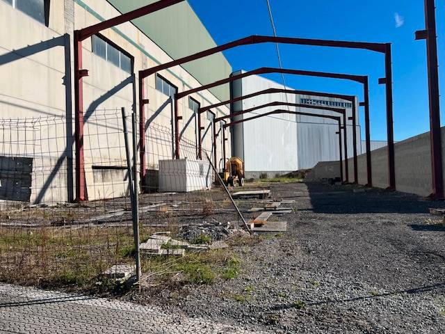Nave industrial en Venta en Barrio el Jurrio, 22B en Parbayón
