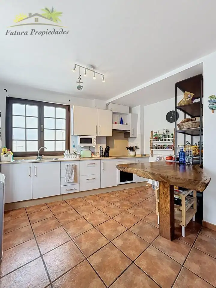Ground floor for sale in Arrieta