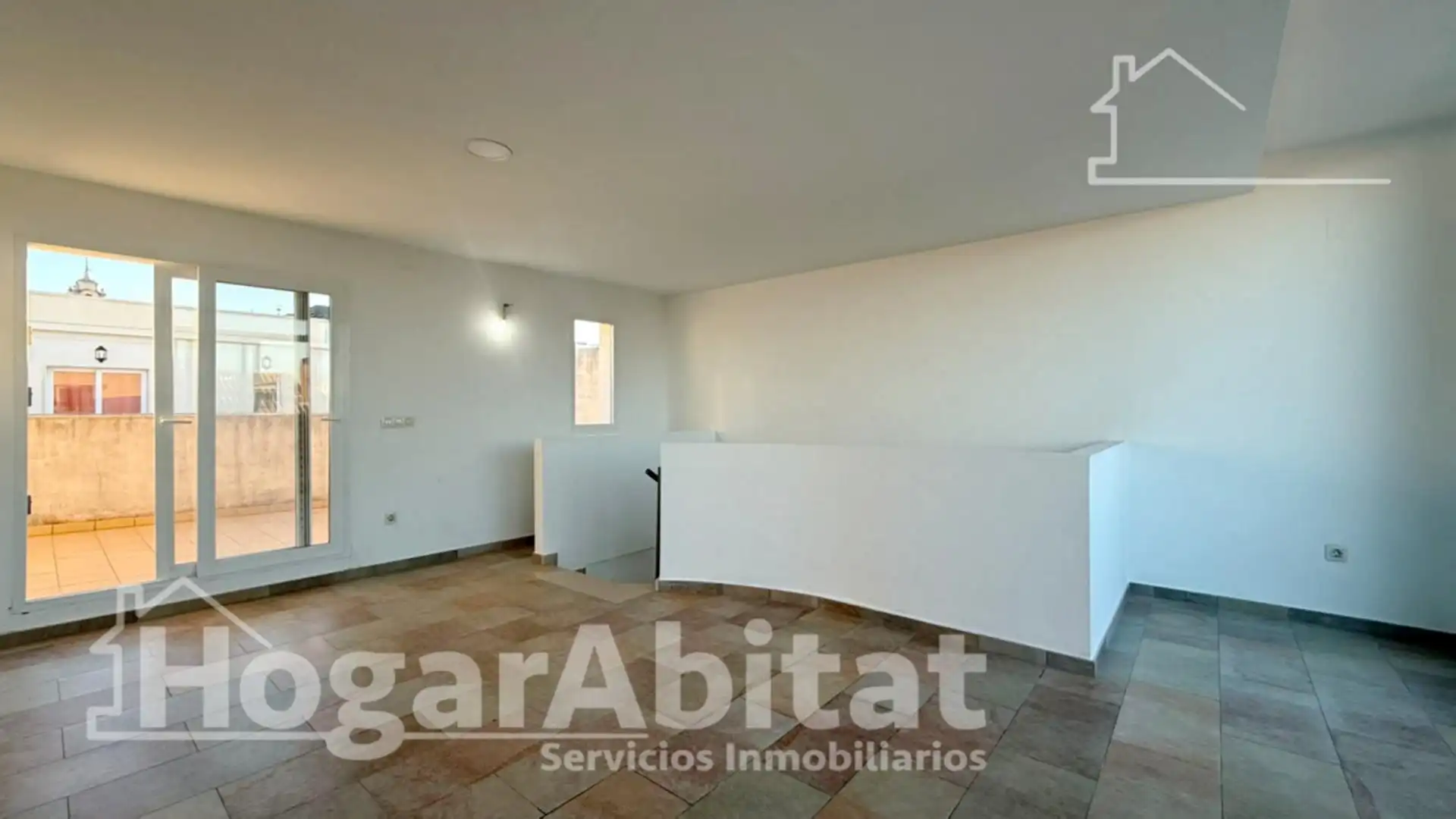 Adossat amb terrassa en venda a Calle les Germanías, imagen 14