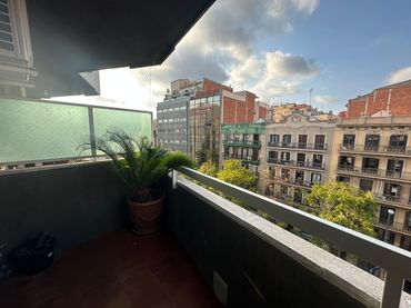 Piso con balcón en venta en Carrer Calle d'Aragó