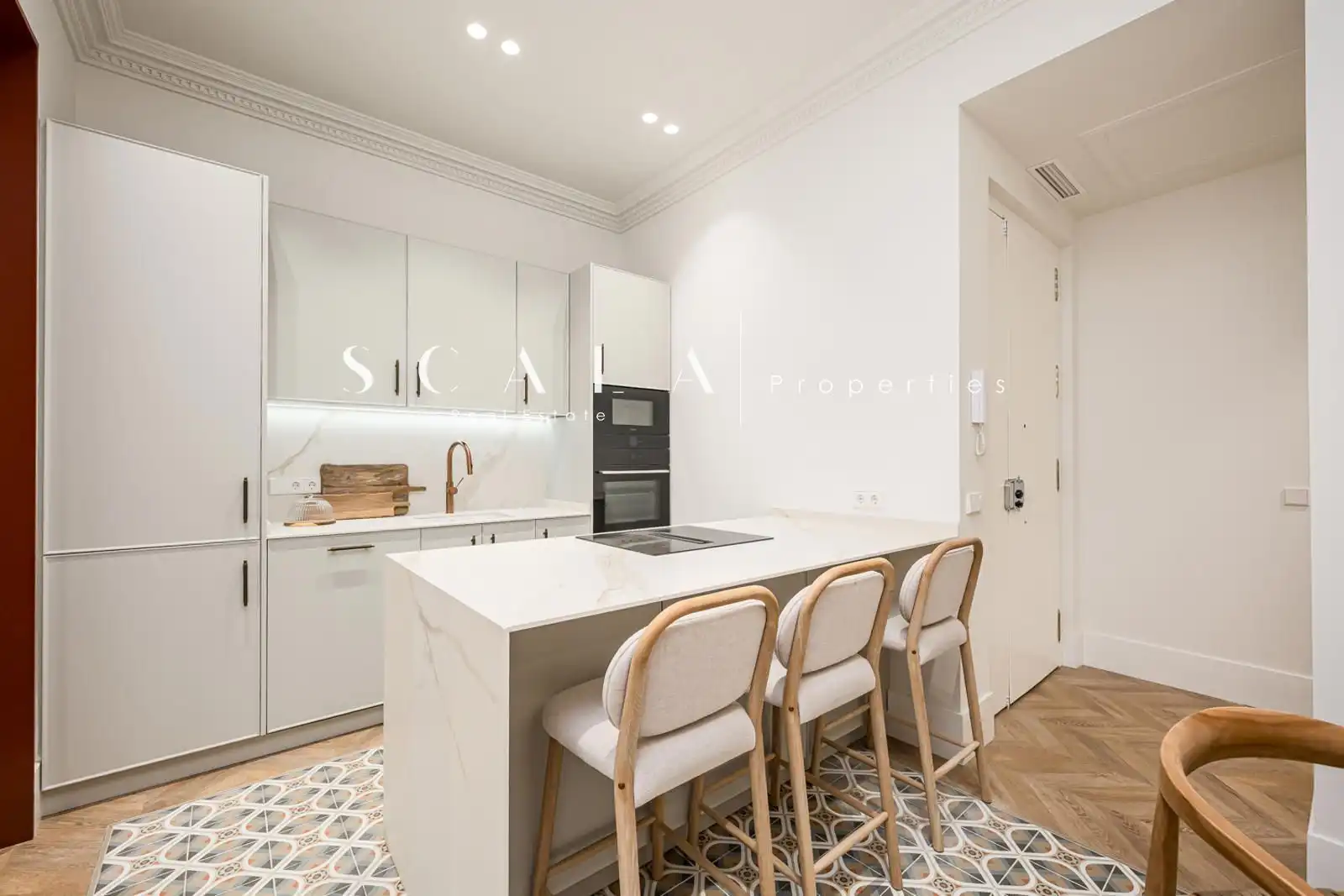 Küche von Wohnung zur Miete in Madrid mit Klimaanlage, Heizung und Terrasse