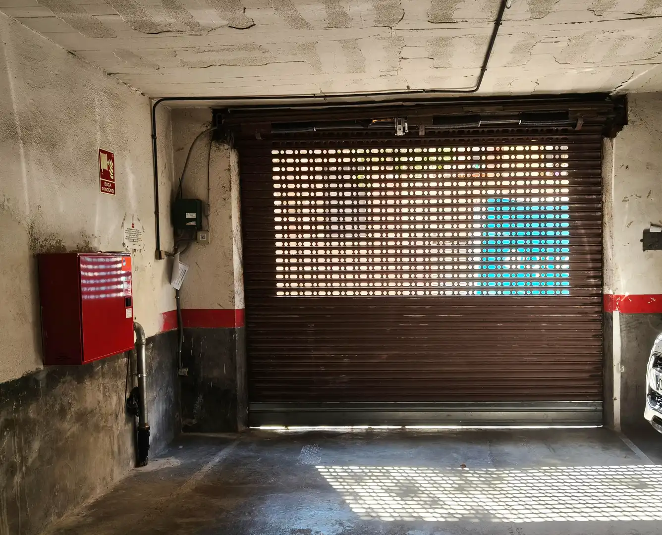Garage for rent in Carrer de Salvà, El Poble Sec - Parc de Montjuïc