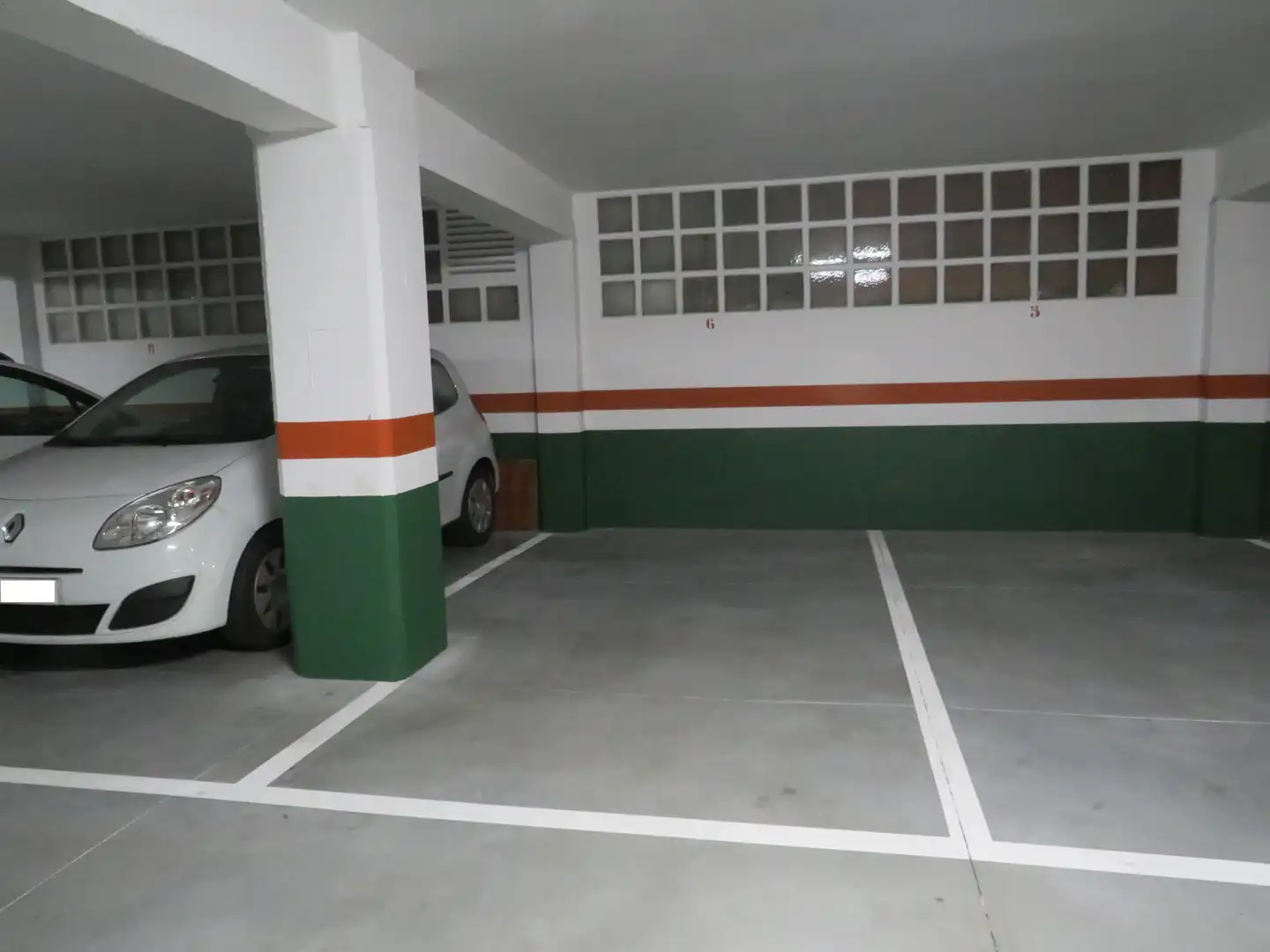 Garage zur Miete in Rúa de Romil, Camelias - Pi y Margall