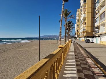 Piso con balcón en venta en Torrenueva Costa