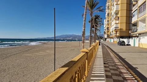 Piso con Licencia Turística y a tan solo 60m del Paseo Marítimo.