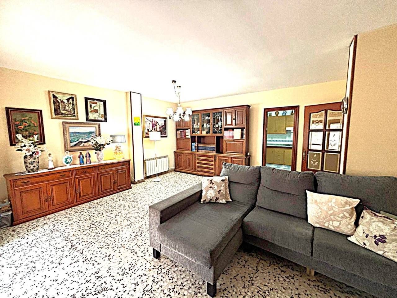 Sala d'estar de Pis en venda en Vilanova i la Geltrú amb Calefacció, Terrassa i Balcó