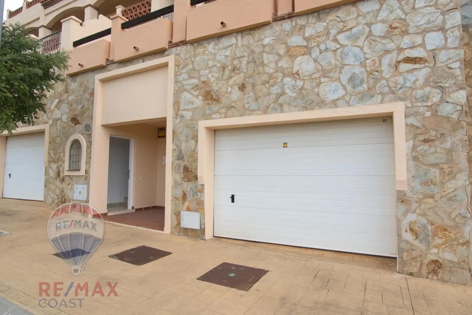 Exterior view of Detached homes for sale in Mijas  with Air Conditioner, Heating and Private garden