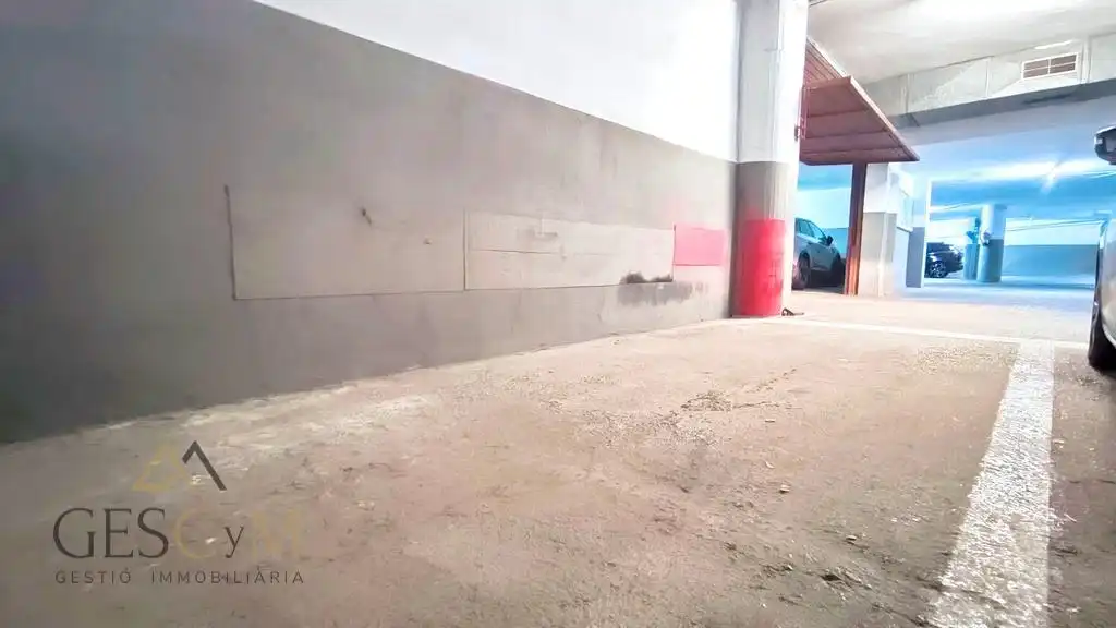 Einzelparkplatz zum Verkauf in La Plana, imagen 4