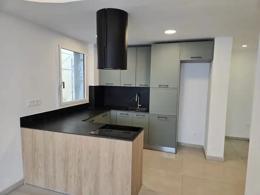 Cocina de Piso en venta en Vinaròs con Aire acondicionado, Terraza y Horno