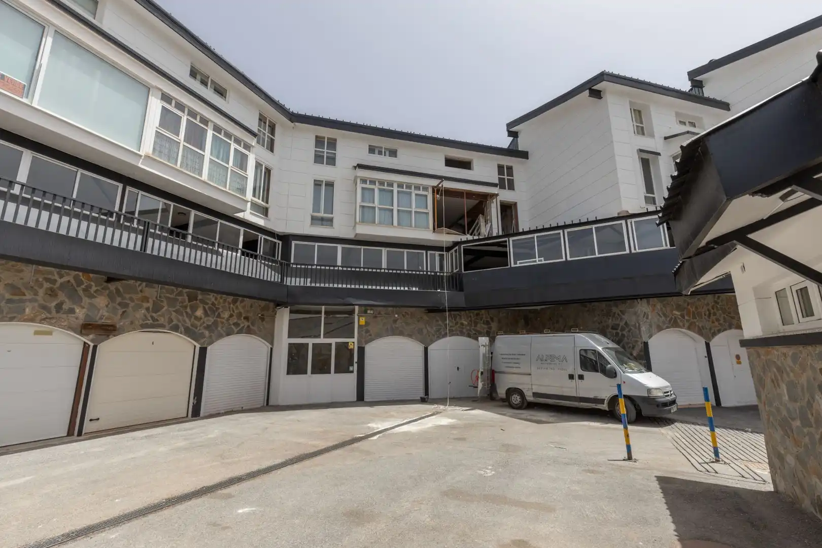 Vista exterior de Casa o chalet en venta en Sierra Nevada con Calefacción, Trastero y Amueblado
