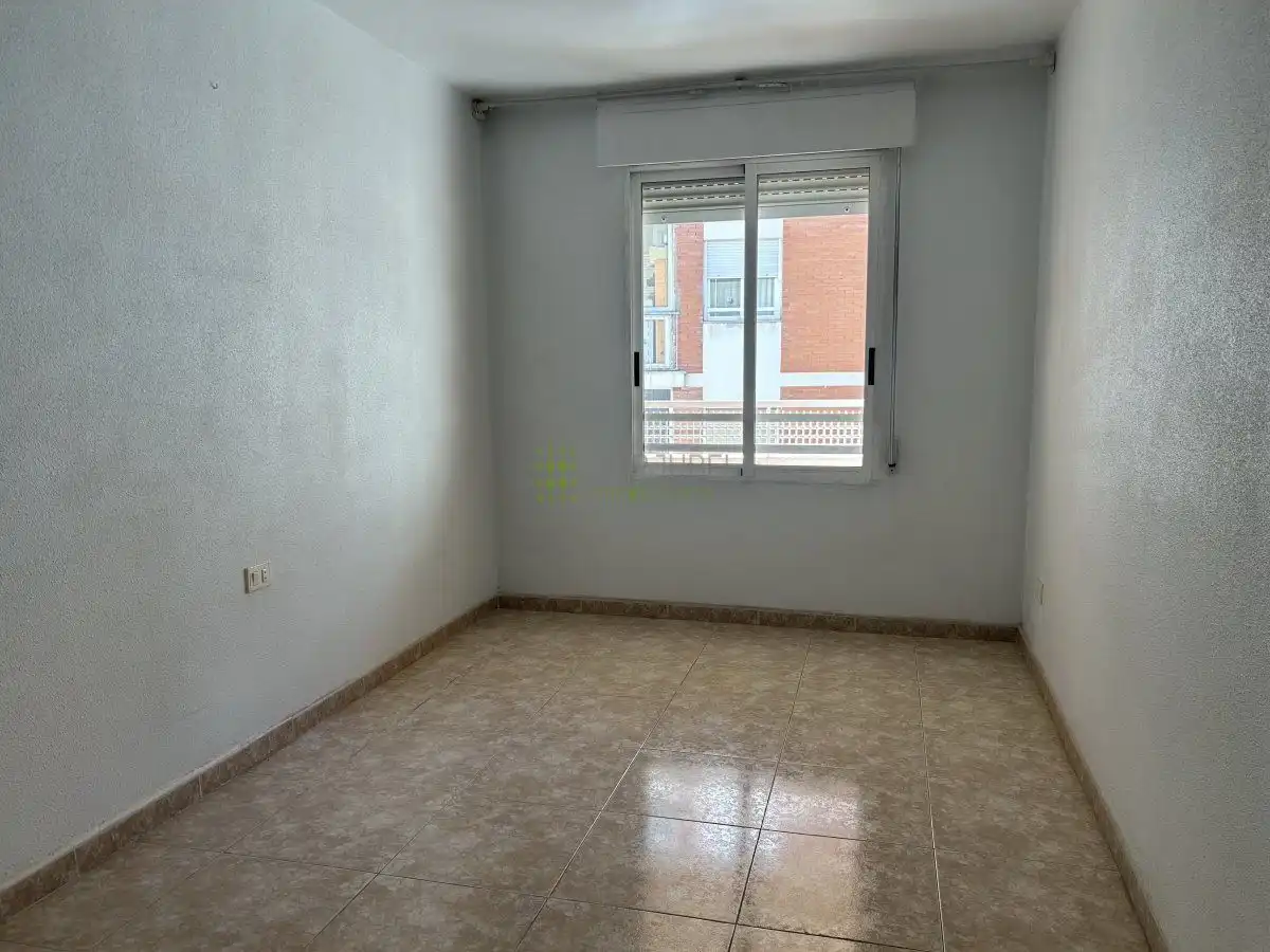 Piso en venta en Tarrega monteblanco, Ensanche - Parque del Oeste