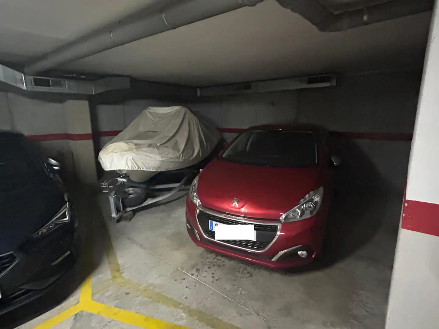 Parkplatz von Garage zum Verkauf in Sabadell mit Alarm