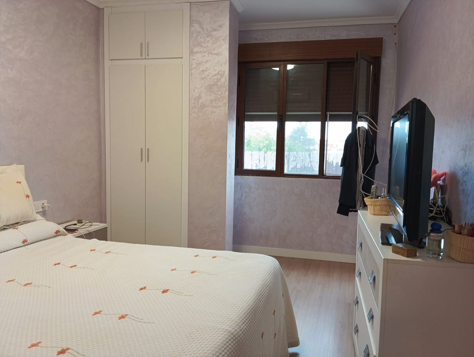 Dormitori de Pis en venda en  Murcia Capital amb Terrassa