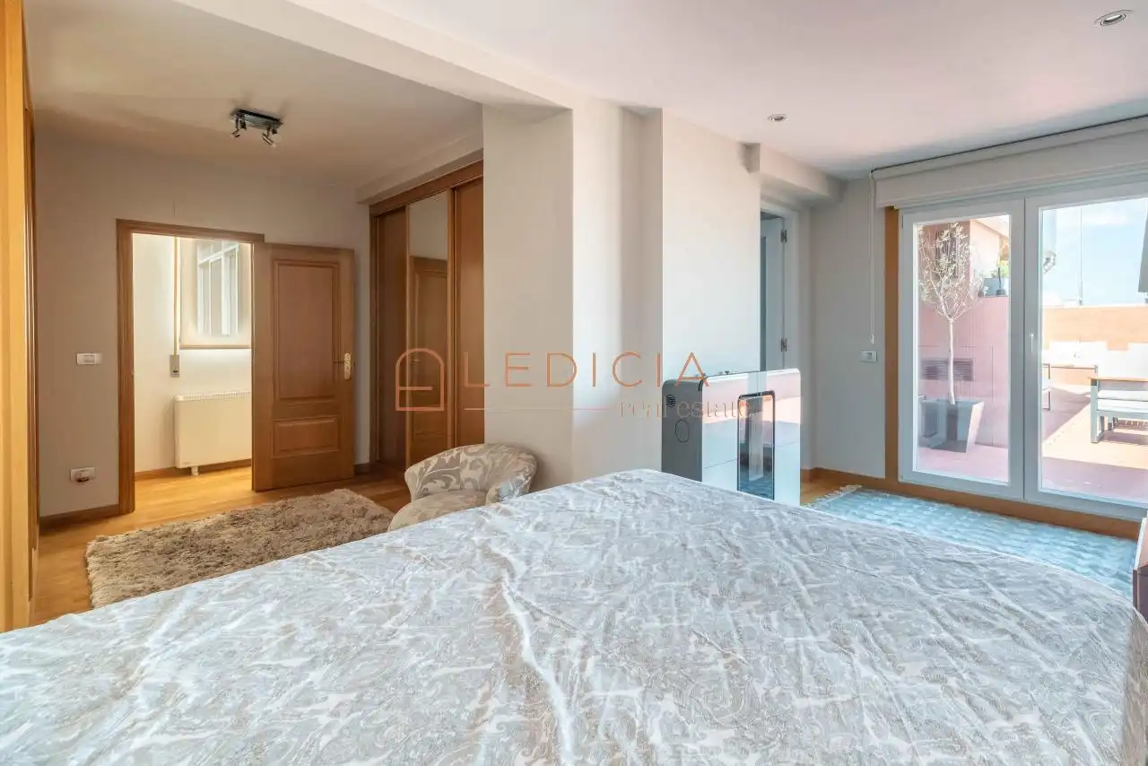 Penthouse mit Aufzug zur Miete in Colon 17, imagen 12