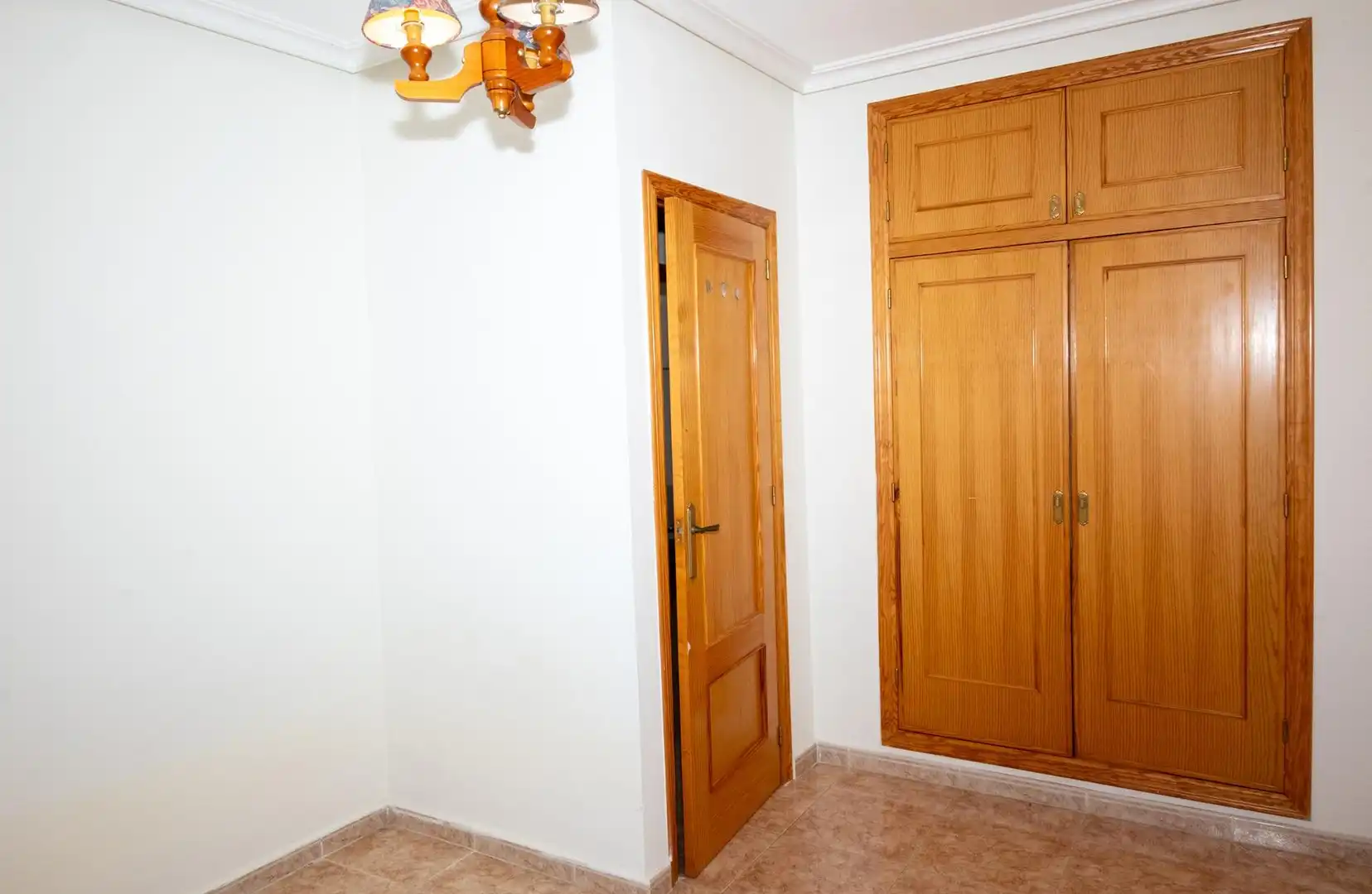 Casa adosada en venta en Torrevieja con Aire acondicionado, Calefacción y Jardín privado