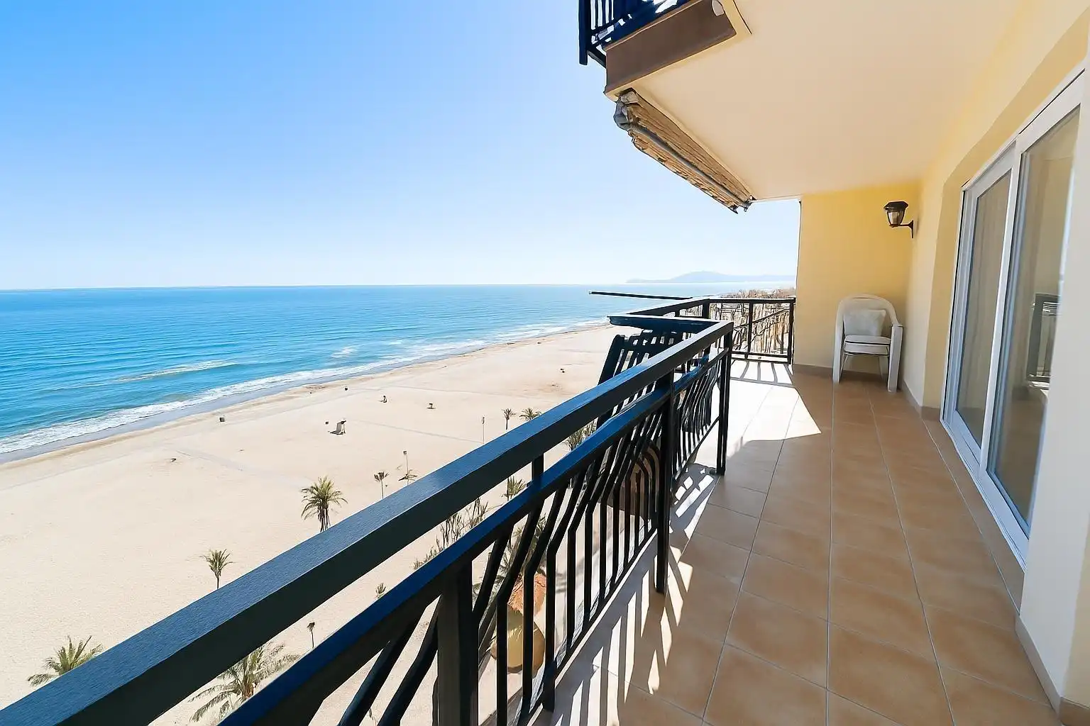 Apartments for rent in Paseo MARITIM NEPTU, 53, Playa de Gandia