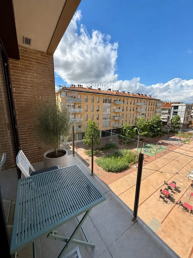 Attic for sale in Santiago, 22, Eixample Sud – Migdia