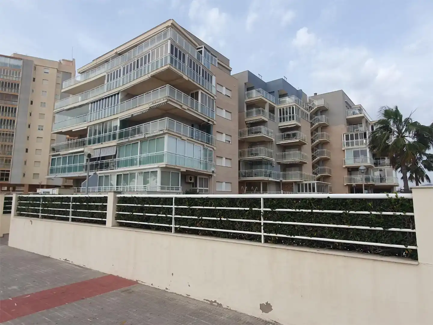 Außenansicht von Garage zum Verkauf in Benicasim / Benicàssim