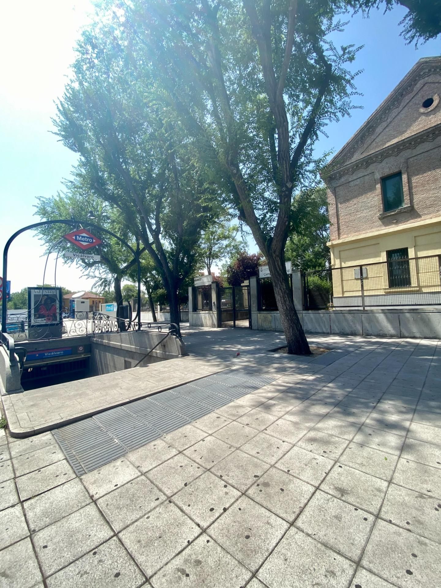 Vista exterior de Pis per a compartir en  Madrid Capital amb Aire condicionat, Calefacció i Balcó