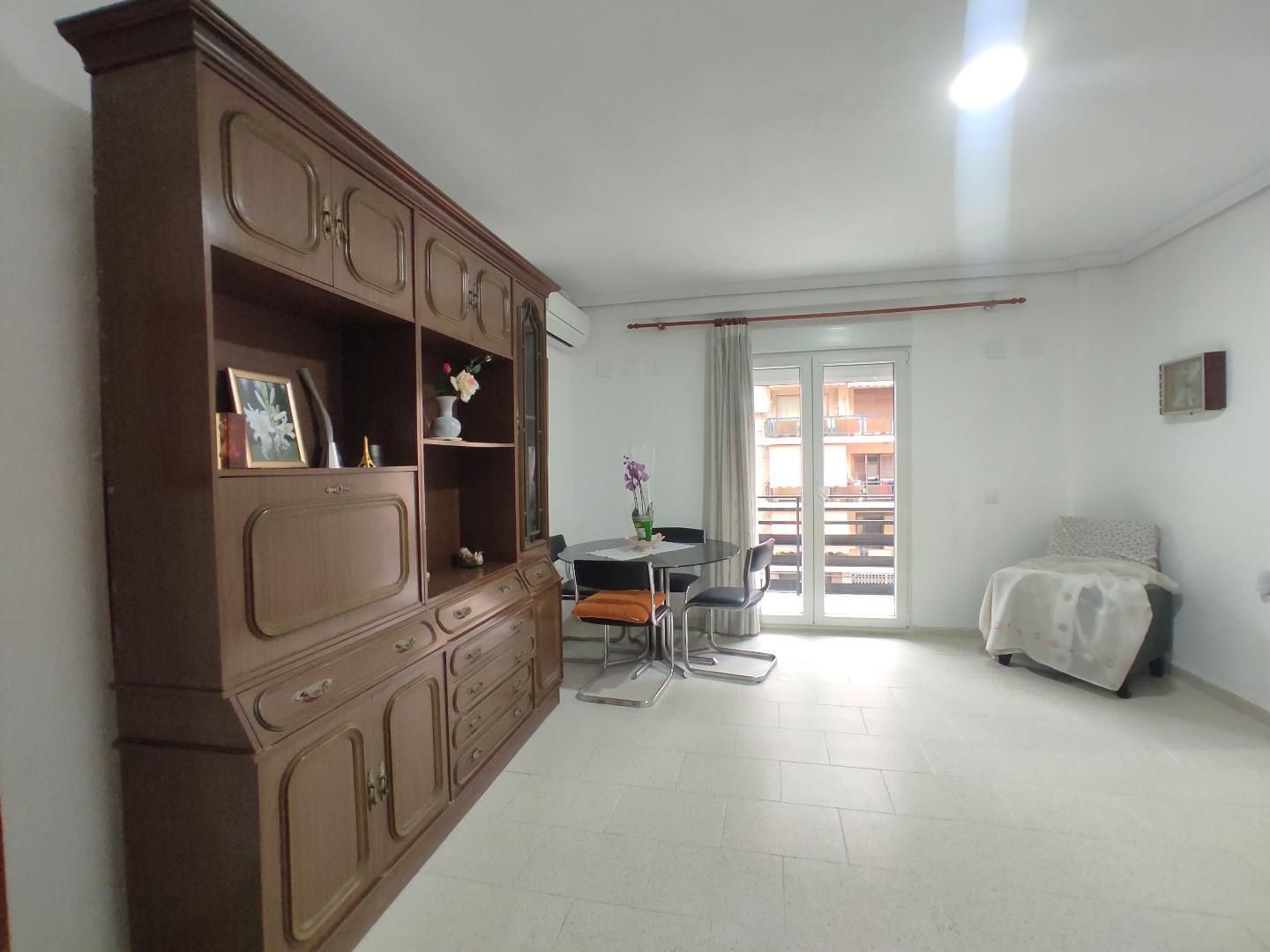 Bedroom of Flat for sale in  Valencia Capital