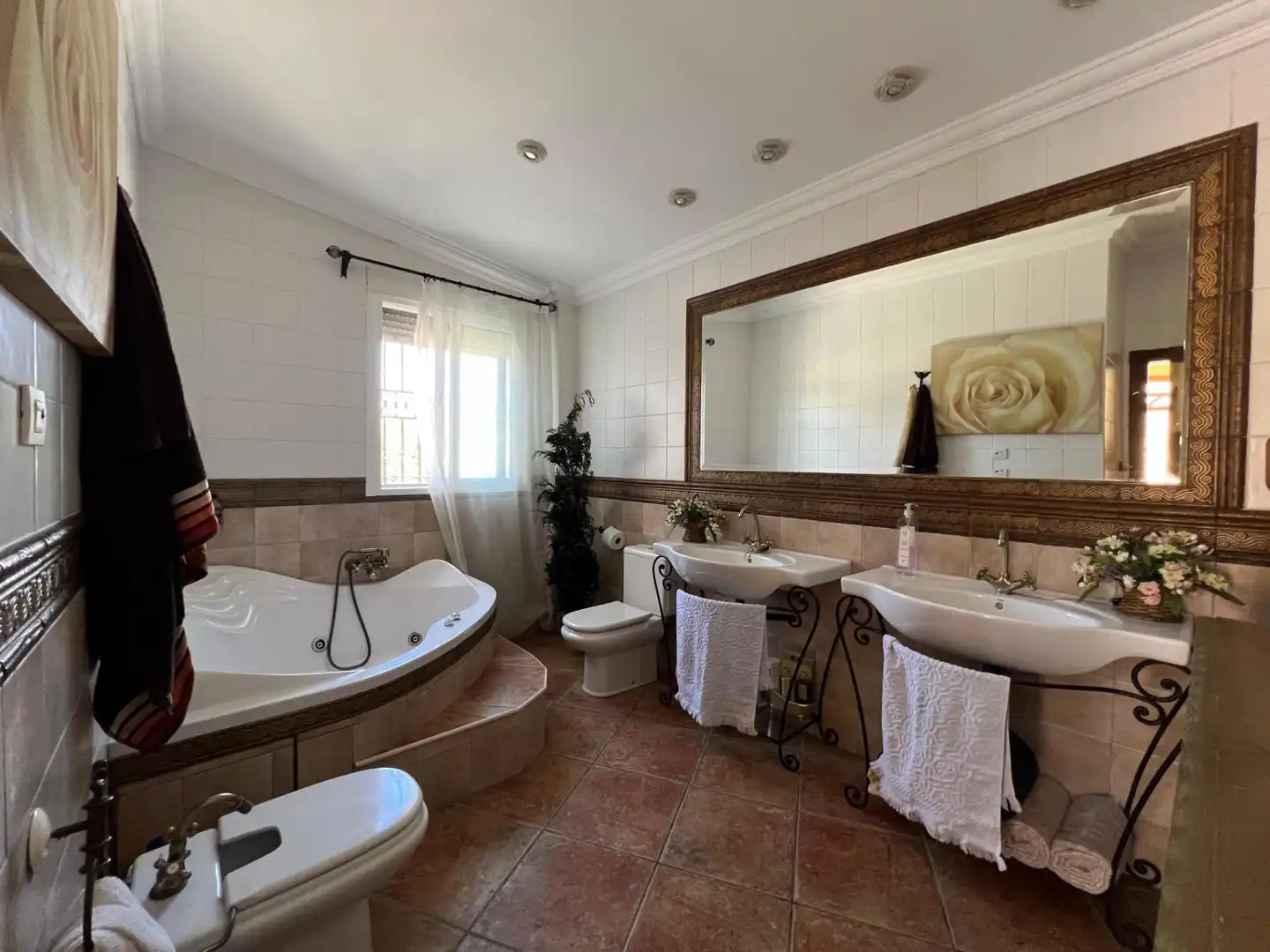 Bany de Finca rústica en venda en Sax amb Aire condicionat, Jardí privat i Terrassa