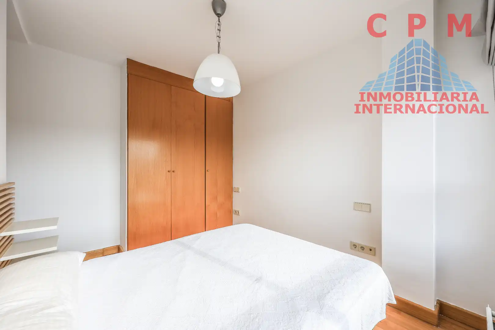 Schlafzimmer von Wohnung zur Miete in Madrid mit Klimaanlage, Heizung und Parkett