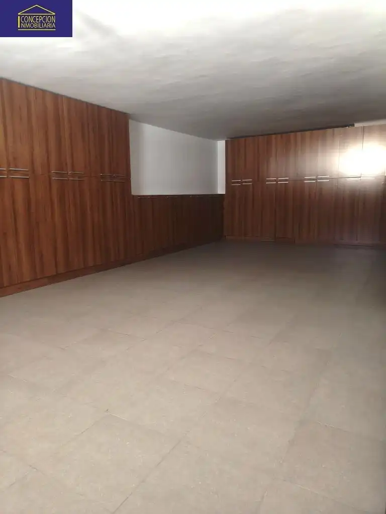 Casa adosada en venda en Córdoba amb Aire condicionat, Calefacció i Terrassa