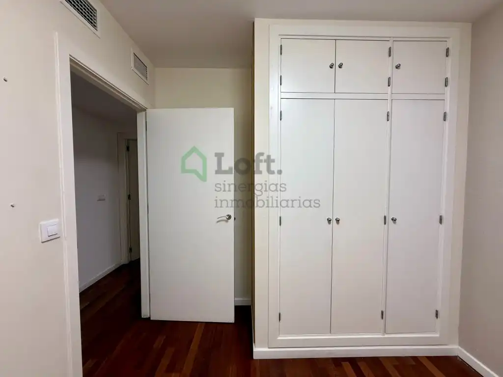 Schlafzimmer von Wohnungen zum Verkauf in Badajoz
