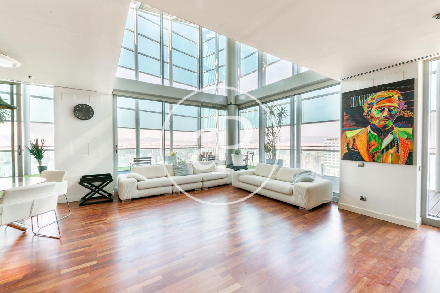 Sala de estar de Piso de alquiler en  Barcelona Capital con Aire acondicionado, Calefacción y Terraza