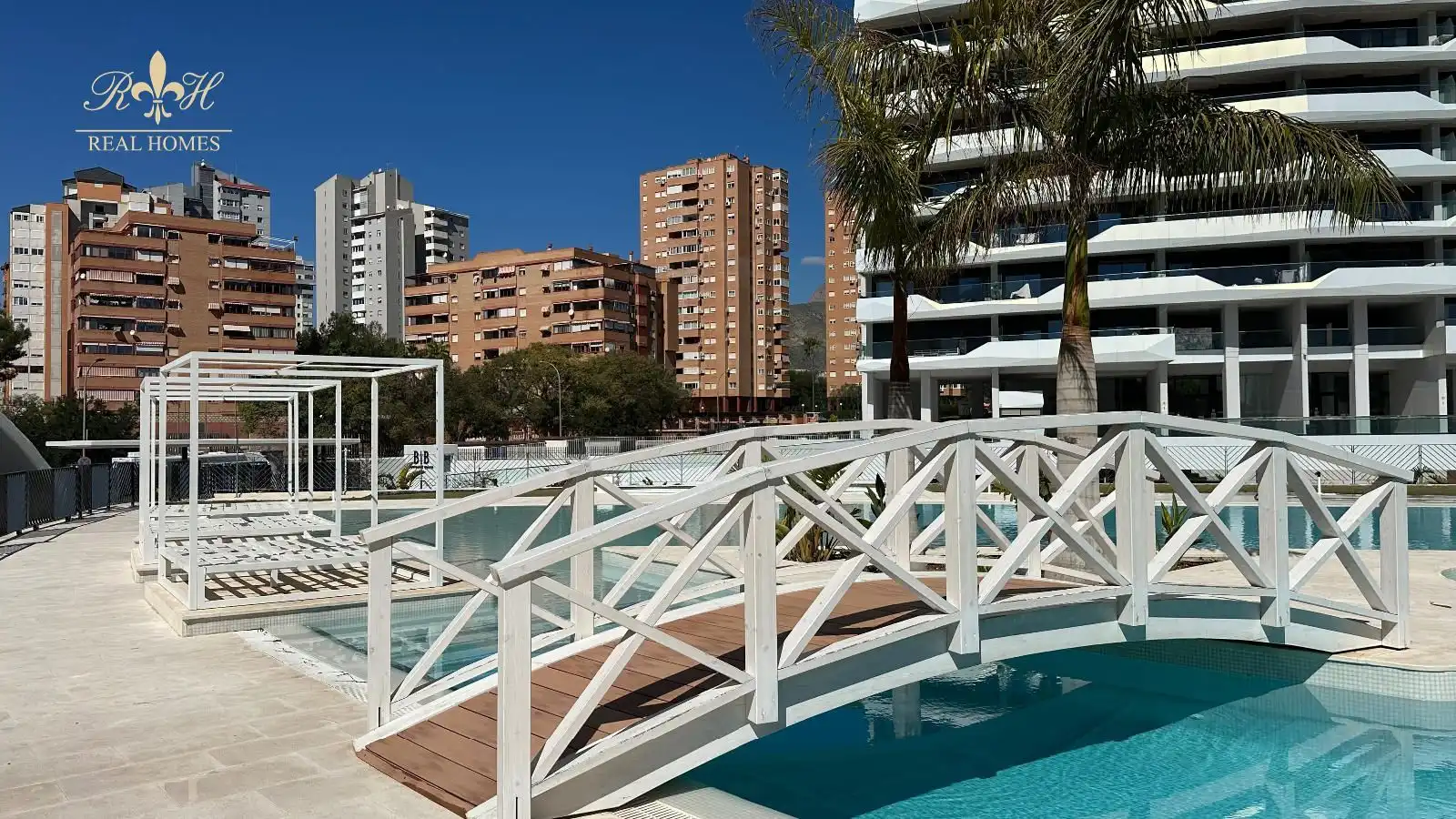 Flat with pool for sale in de Benissa