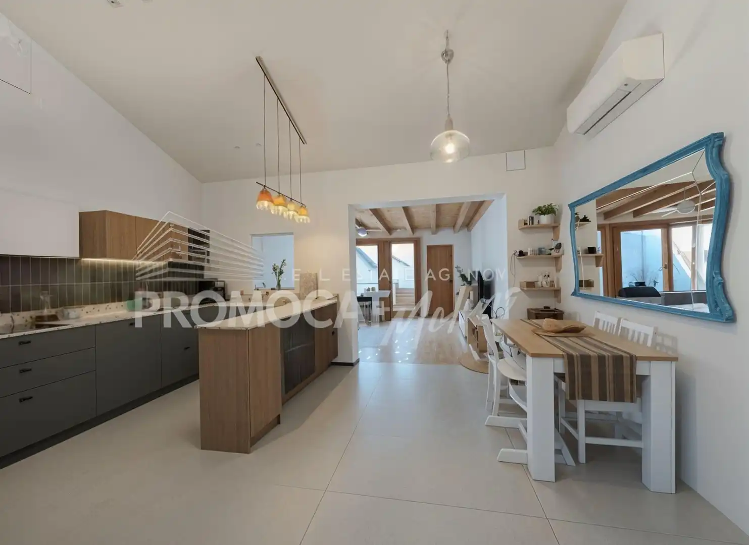 Kitchen of Houses for sale in Molins de Rei  with Air Conditioner, Private garden and Terrace