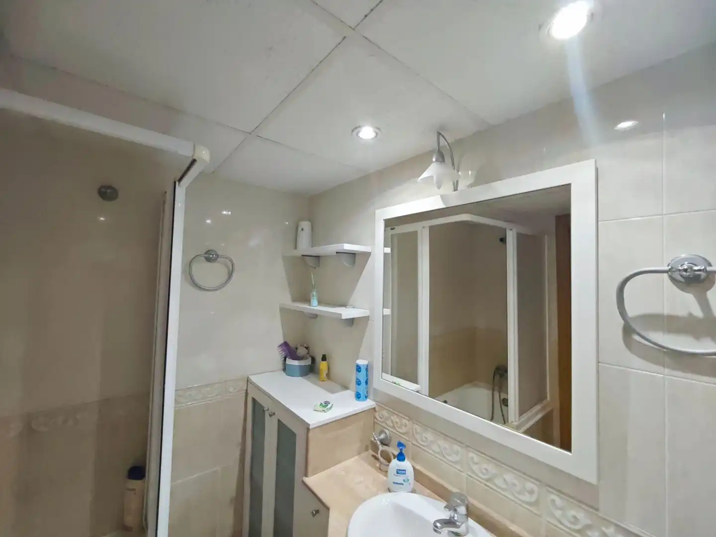Baño de Piso en venta en Murcia con Aire acondicionado, Calefacción y Jardín privado