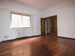 Piso en Venta en Calle Alcalá en Guindalera