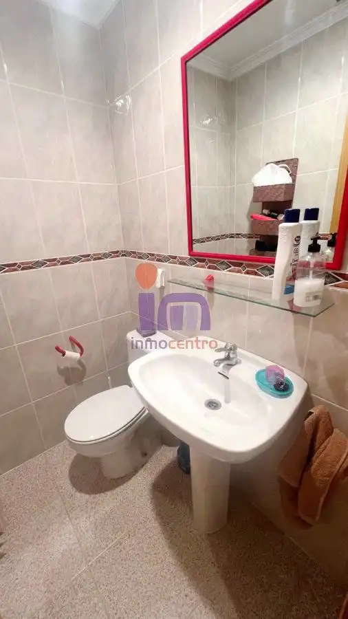 Piso con terraza en venta en Valdepeñas, imagen 7