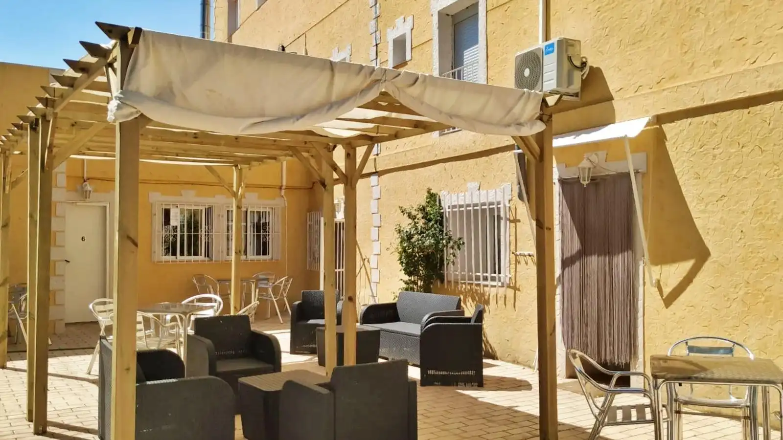 Terraza de Casa o chalet en venta en Alcalá del Júcar con Aire acondicionado, Jardín privado y Terraza