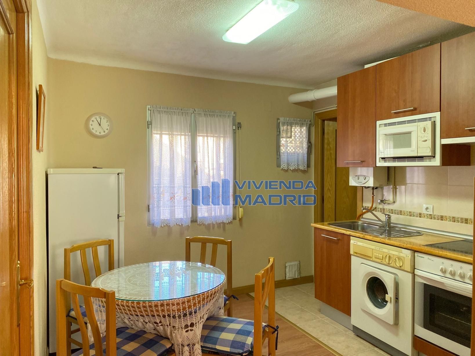 Kitchen of Flat for sale in  Madrid Capital