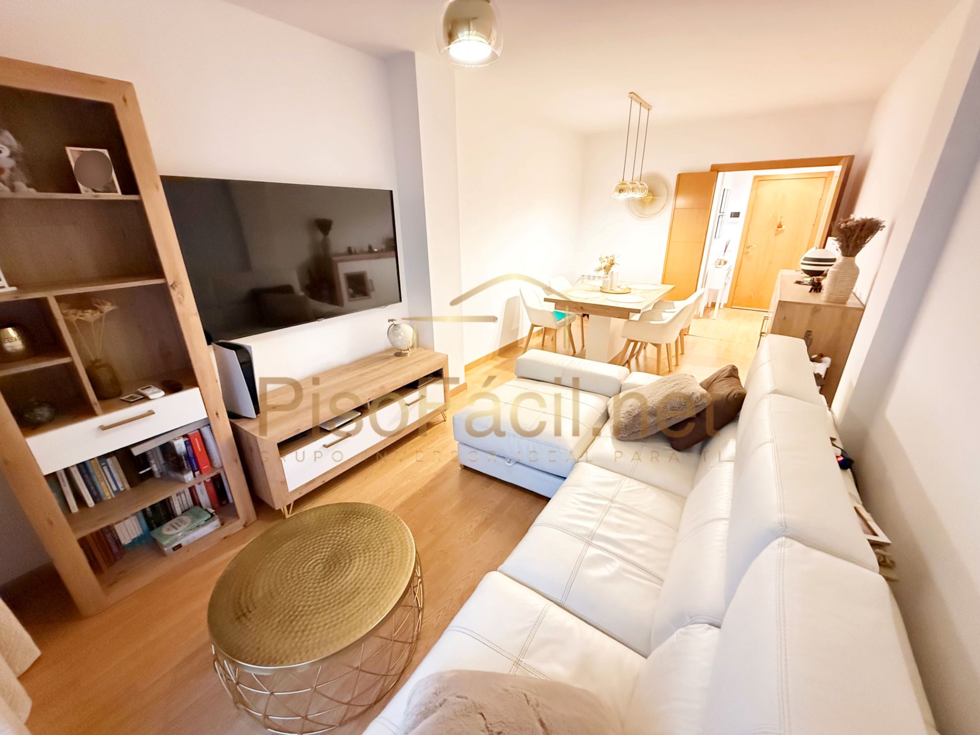 Flat for sale in Calle del Planeta Venus, Parla Este