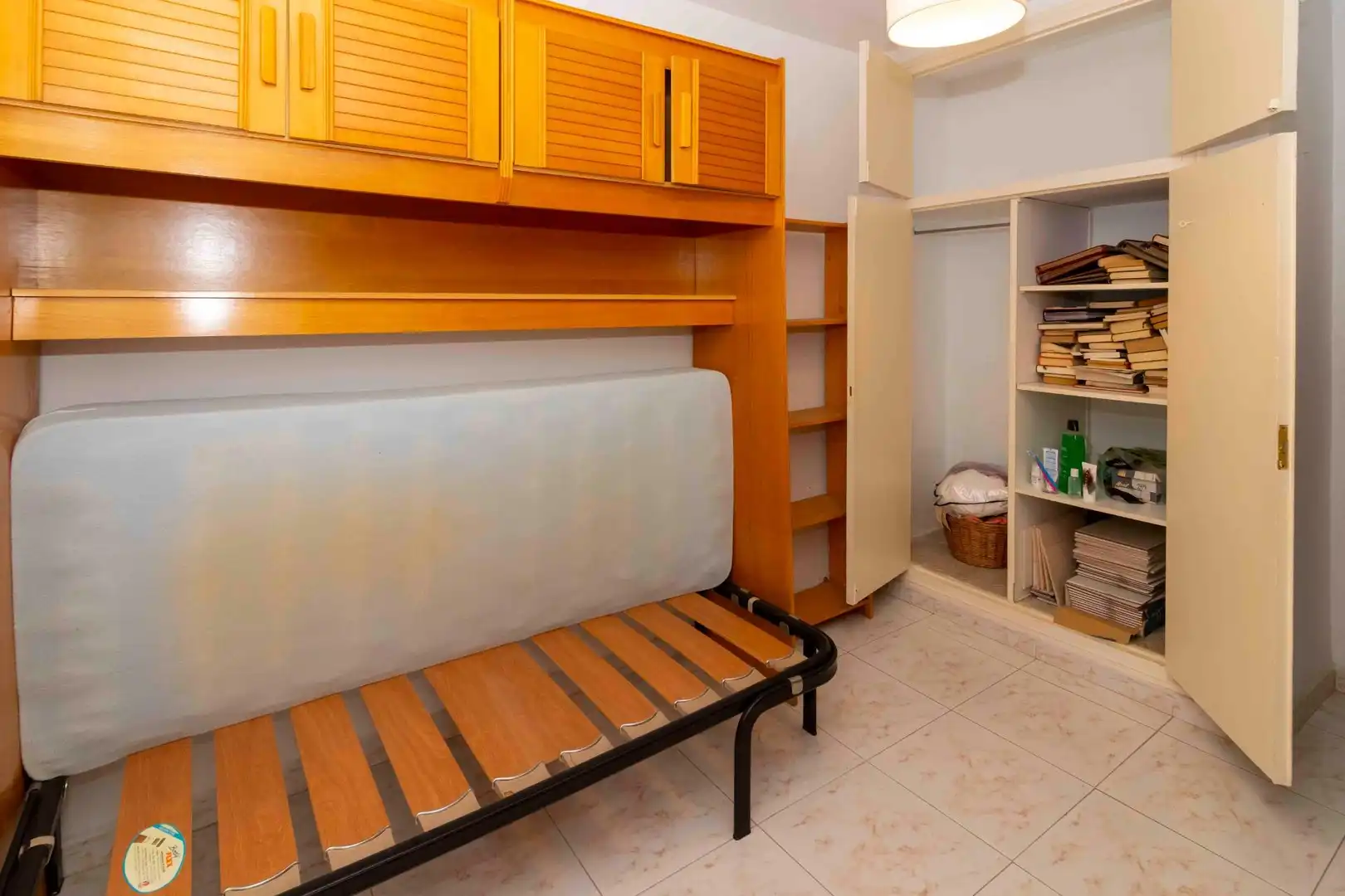 Dormitori de Pis en venda en Badajoz amb Aire condicionat i Balcó