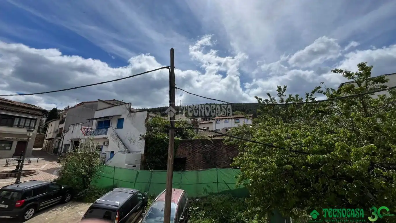 Detached homes for sale in Arenas de San Pedro
