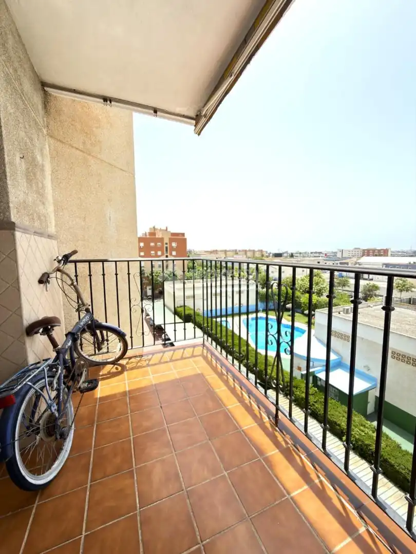 Terraza de Piso en venta en Málaga con Terraza y Piscina comunitaria