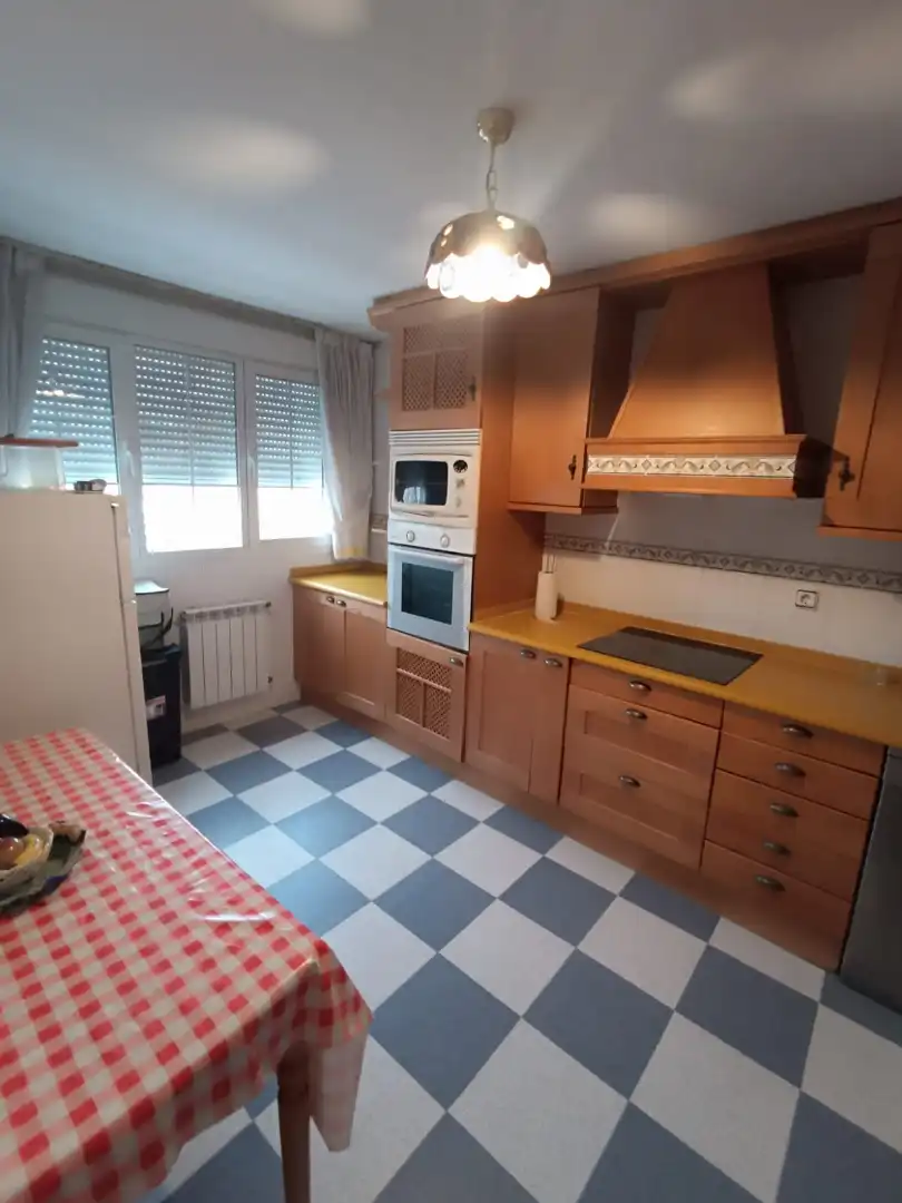 Cocina de Casa adosada en venta en Villaviciosa de Odón con Calefacción, Jardín privado y Parquet