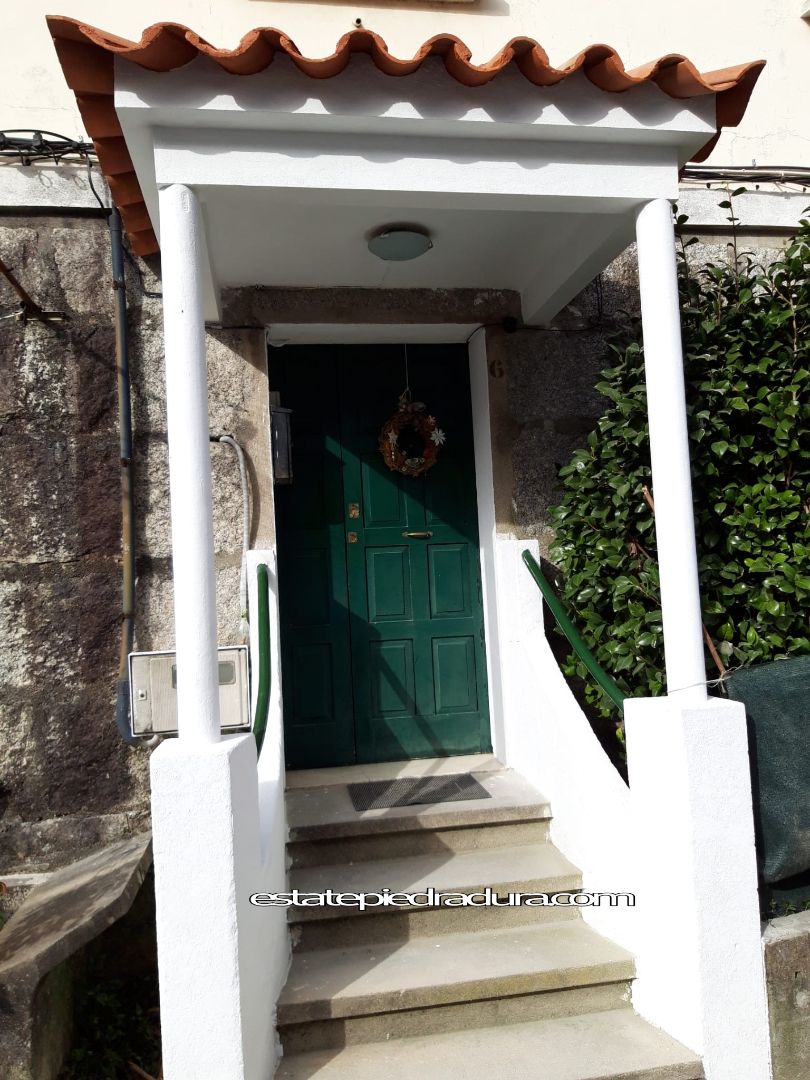 Casa o xalet en venda en Pontevedra Capital  amb Traster