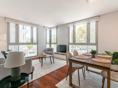 Living room of Flat for sale in  Barcelona Capital  with Air Conditioner, Parquet flooring and Storage room