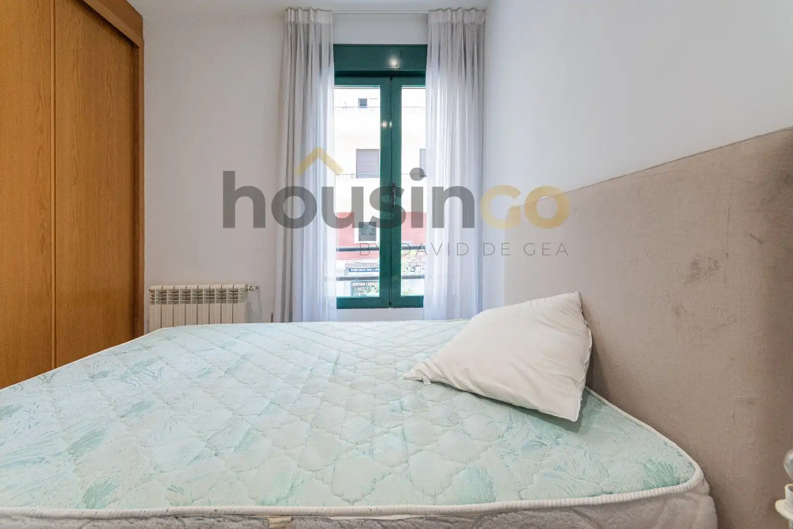 Schlafzimmer von Wohnung zur Miete in Madrid mit Klimaanlage, Heizung und Möbliert