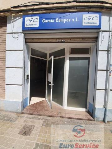 Local comercial en Alquiler en Nou Moles