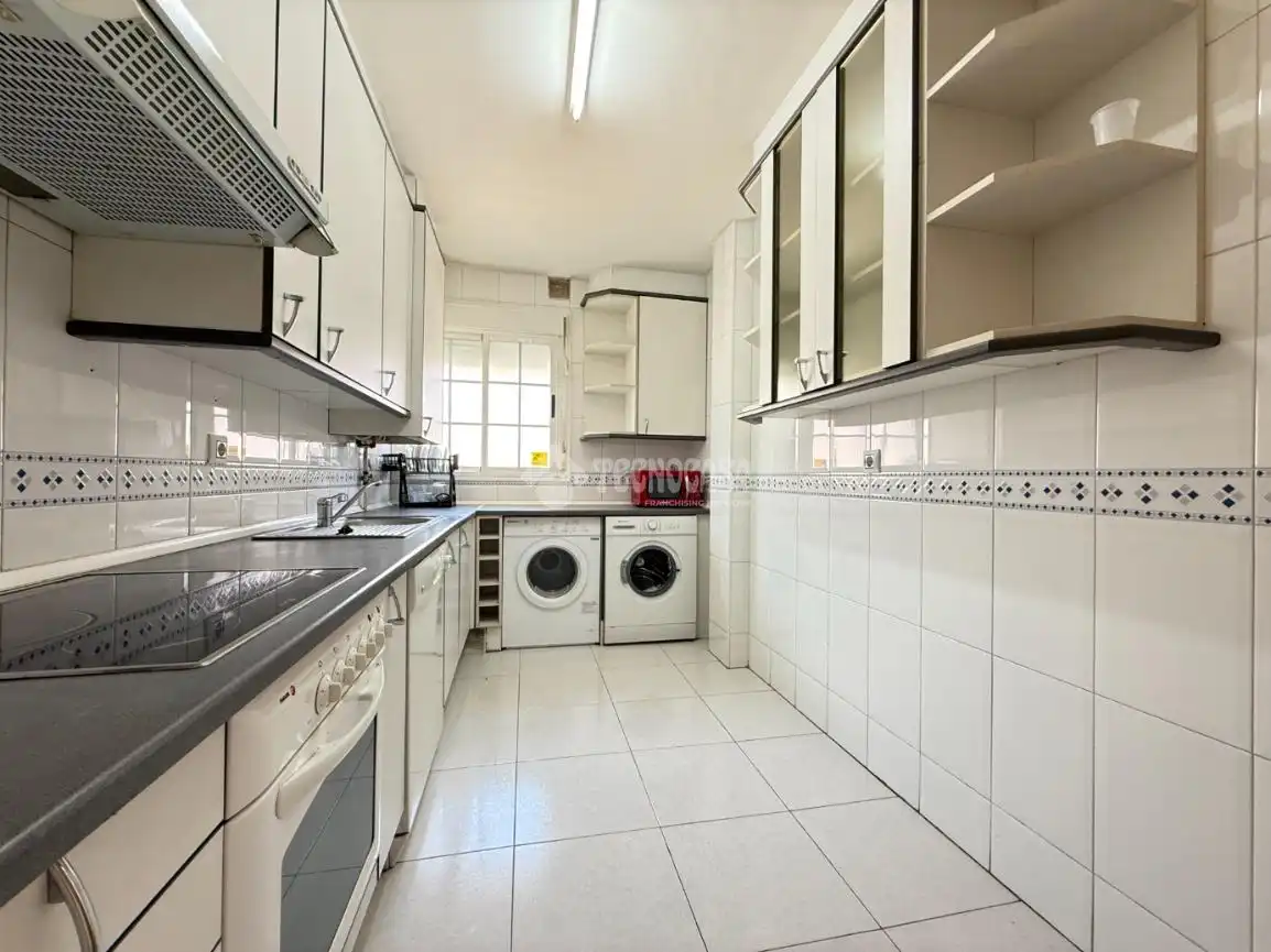 Cocina de Piso en venta en Galapagar con Calefacción y Trastero