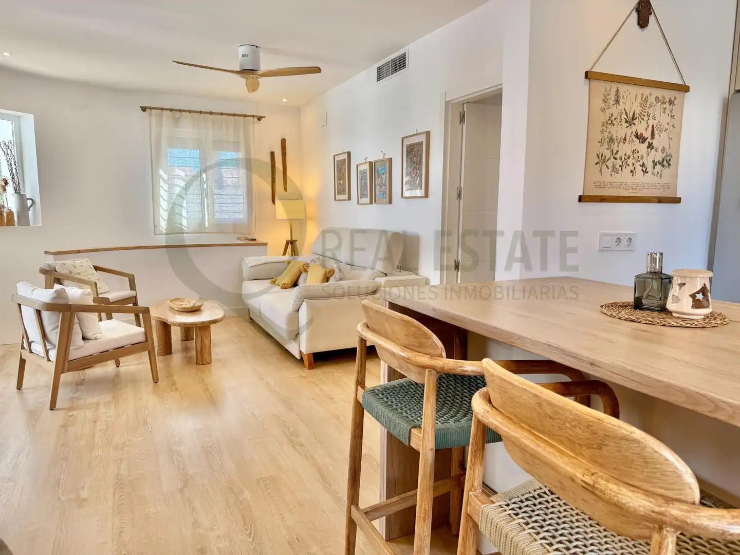 Living room of Houses for sale in El Campello  with Air Conditioner, Heating and Private garden