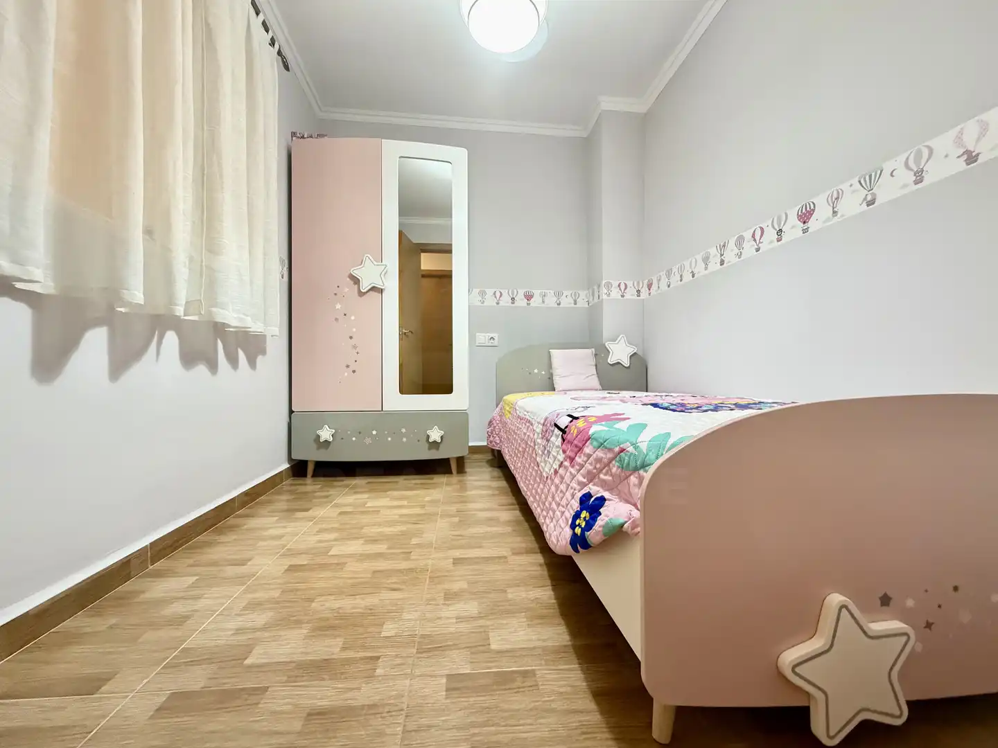 Schlafzimmer von Einfamilien-Reihenhaus zum Verkauf in Tavernes de la Valldigna mit Klimaanlage und Terrasse