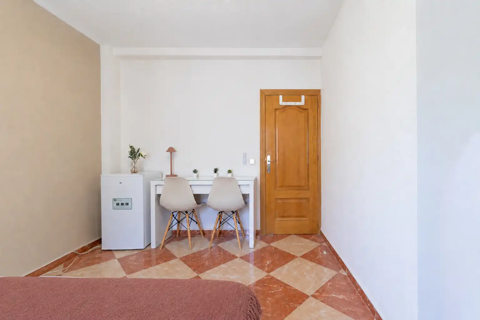 Bedroom of Flat for share in Universidad